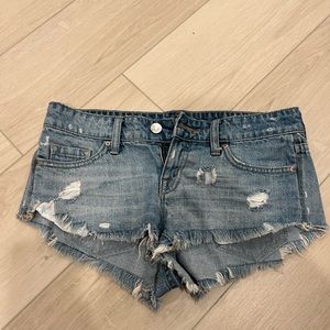 BDG Denim Shorts “Dolphin”